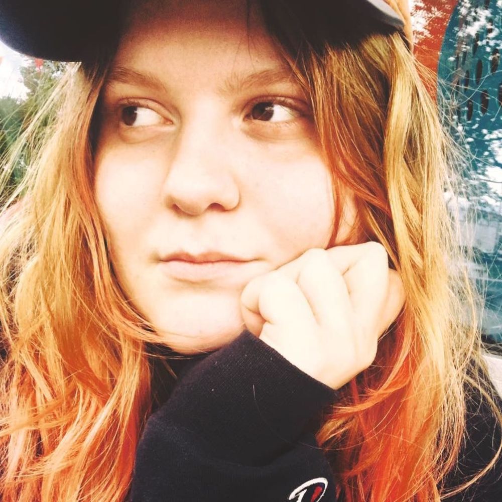 Meet your Posher, Alicia